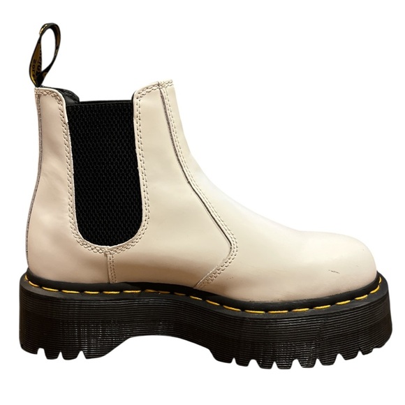 New Dr. Martens Unisex Size 6 & 7.5 White 2976 Quad Chelsea Combat Boots - Picture 5 of 11